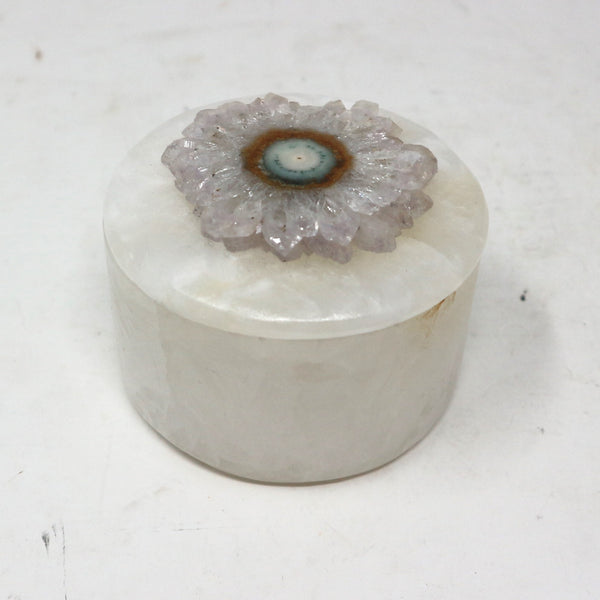 White Onyx Container w/ Mineral Slice