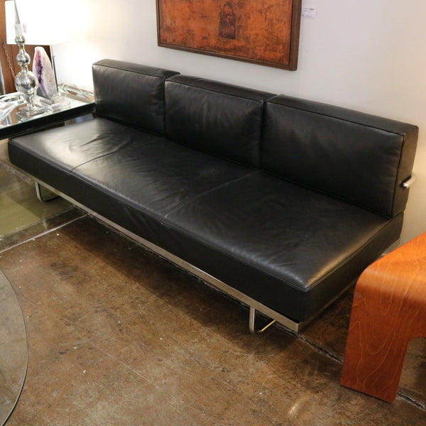 Le Corbusier LC5 Black Leather Armless Sofa
