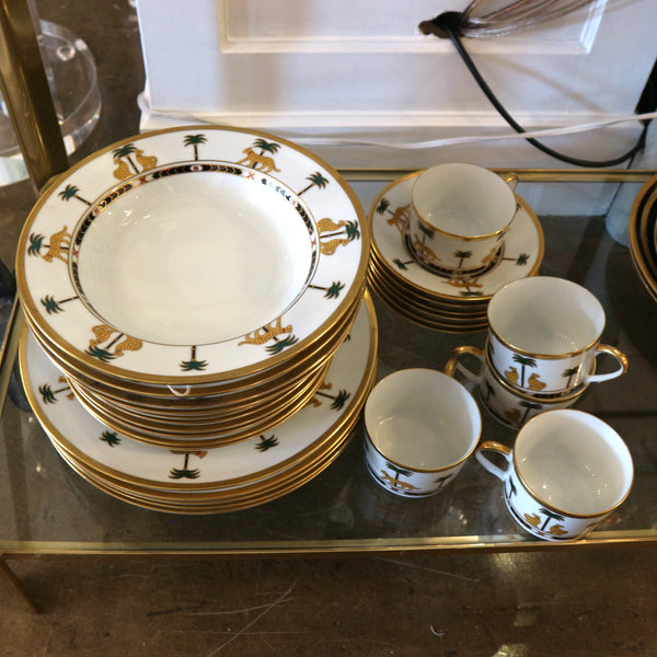 Christian Dior Casablanca Porcelain for 4 Plus Extras 27 pieces