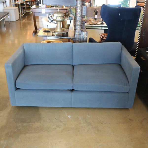 Knoll Gray Tuxedo Loveseat