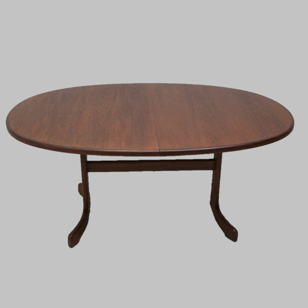 MCM G-Plan English Oak Ext. Dining Table w/ Butterfly Leaf