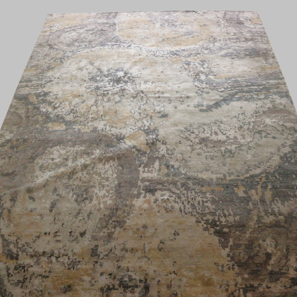 Loloi Elixir Silver Area Rug