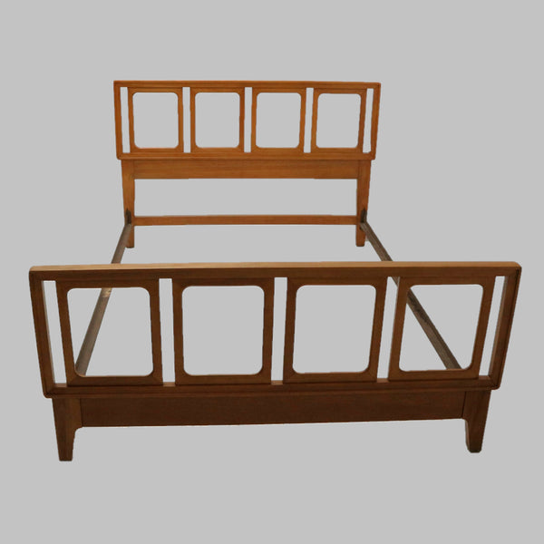 Edward Wormely for Drexel Precedent Line Bed
