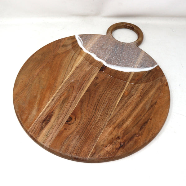 Round Silver/White/Clear Charcuterie Board by Mansi Aggarwal