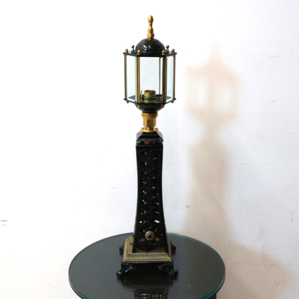 Brass & Black Metal Table Lamp