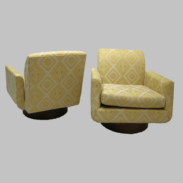 Pair of MGBW Supernova Swivel Chair