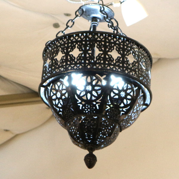 Black Metal Lantern Chandelier