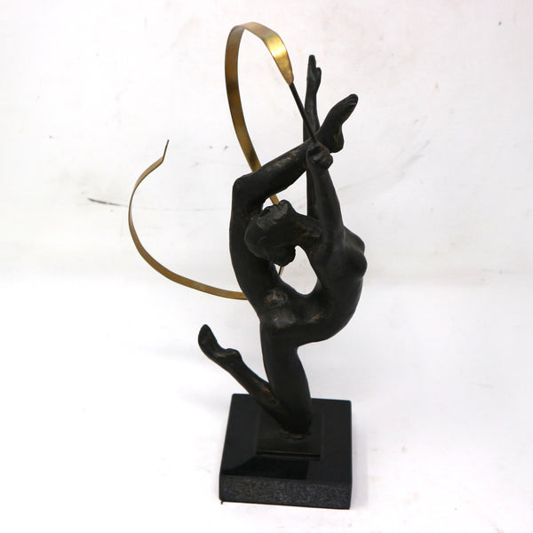 Ribbon Dance Sculpture