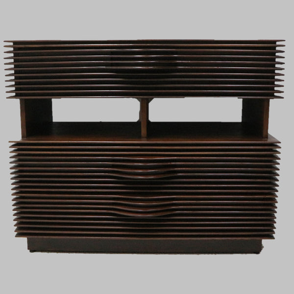 Global Views Oslo Chest